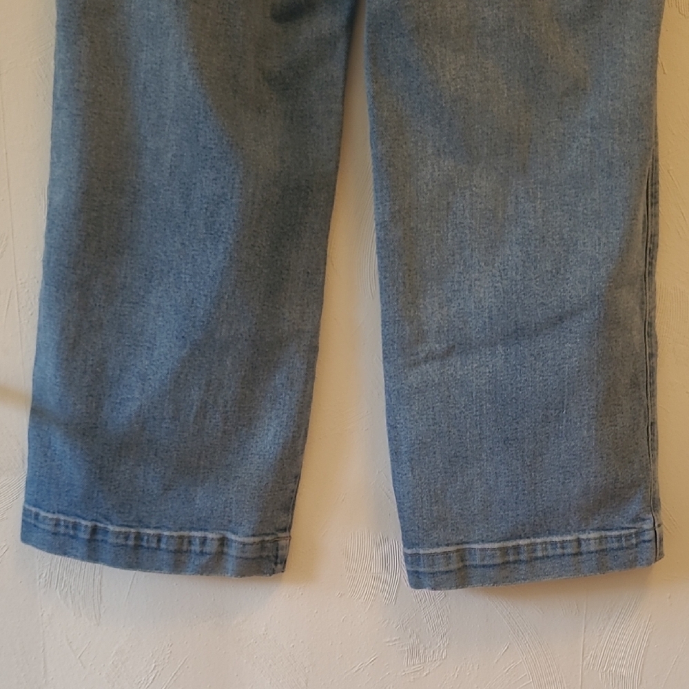 Old Navy Medium Blue Wide Leg Jeans - Picture 10 of 12